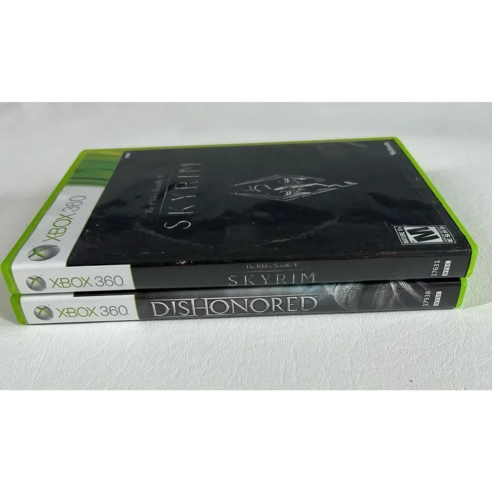 XBOX 360 DisHonored and The Gider Scrools V Microsoft Bethesda‎